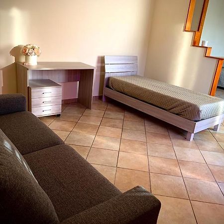B&B Donnamaria Pimonte Bagian luar foto